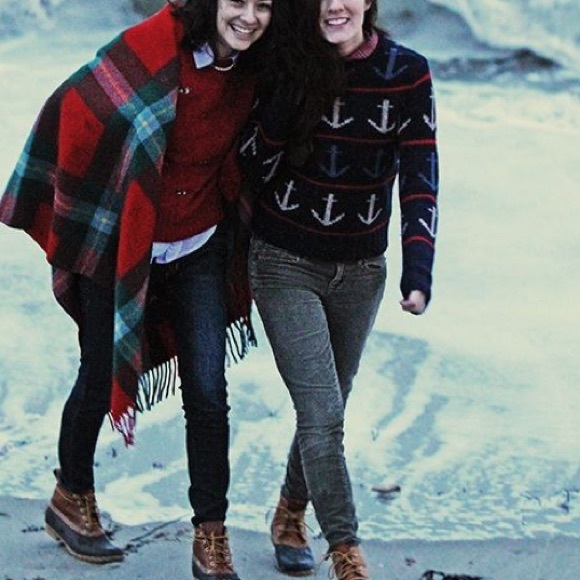 SEARCHING for this L. L. Bean anchor sweater - Picture 2 of 2